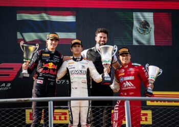 “เติ้น ทัศนพล” ปิดฉากฤดูกาลแข่งสุดยิ่งใหญ่ พาธงชาติไทยโบกสะบัดเหนือท็อปโพเดียมอีกครั้ง คว้าแชมป์เป็นสนามที่ 3 – FIA Formula 3 @ มอนซา, อิตาลี