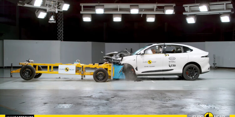 NEW MG IM6 ผ่าน Euro NCAP ระดับ 5 ดาว บทพิสูจน์ผู้นำรถ Premium Intelligent e-SUV มาตรฐานระดับสากล