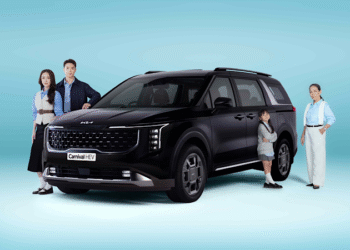 เกีย เซลส์ (ประเทศไทย) เปิดตัว The new Kia Carnival HEV 7-seater MPV เรือธงที่พร้อม ‘ตอบโจทย์ทุกจังหวะชีวิตของครอบครัว’ เปิดราคาเริ่มต้นที่ 2,499,000 บาท พร้อมการรับประกันคุณภาพ 7 ปี ฟรีค่าบำรุงรักษาตามระยะ 3 ปี และข้อเสนอพิเศษสำหรับเจ้าของรถยนต์เกียทุกรุ่น