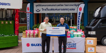 รถสร้างอาชีพตัวจริง! SUZUKI CARRY  ตอกย้ำภาพลักษณ์รถคู่คิด SME  พร้อมหนุนคนไทย ‘Carry Your Dream’  ฉลองยอดขายสะสมเกิน 50,000 คัน ด้วยดอกเบี้ย 1.99% หรือ ผ่อนเริ่มต้นวันละ 222 บาท