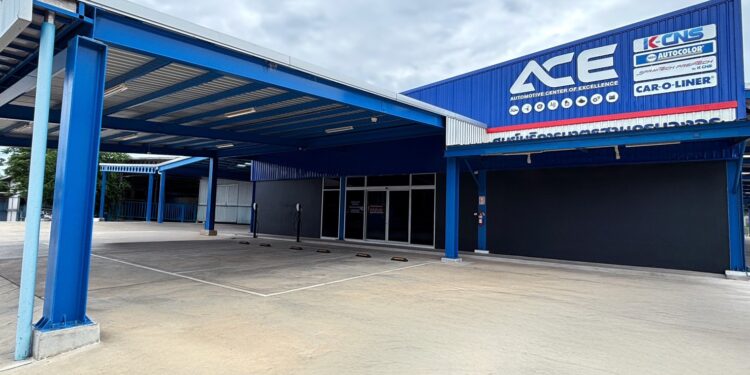 วอลโว่ คาร์ ประเทศไทย ยกระดับมาตรฐานการซ่อม ประกาศขยายศูนย์บริการซ่อมตัวถังและสีมาตรฐาน วอลโว่ คาร์ เพื่อรองรับการให้บริการลูกค้าในเขตภาคอีสาน