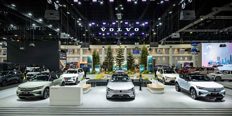 วอลโว่ คาร์ ประเทศไทย ชวนคุณพบกับ Volvo XC60 โฉมใหม่ ท่ามกลางบรรยากาศธรรมชาติของป่าสนในแถบสแกนดิเนเวีย ที่งานมหกรรมยานยนต์ ครั้งที่ 42