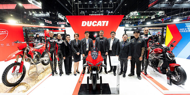 “ดูคาติ ประเทศไทย” คัมแบ็กสุดยิ่งใหญ่ เปิดตัวไลน์อัป 2 รุ่นใหม่ และดีลพิเศษเฉพาะงาน Motor Expo 2025