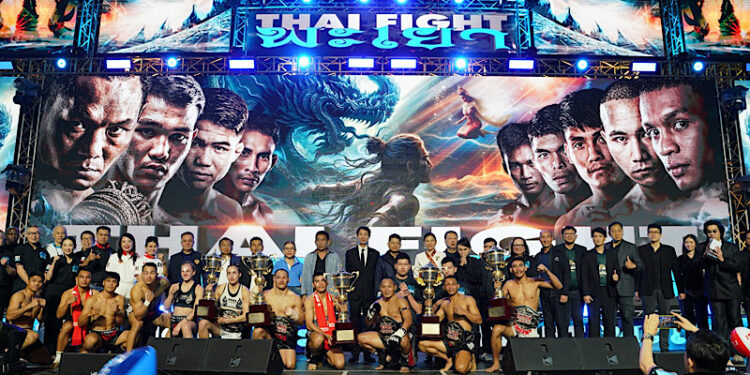 อีซูซุร่วมยินดีแชมป์ THAI FIGHT 2025พร้อมแจกรางวัลใหญ่ รถปิกอัพ Isuzu D-Max