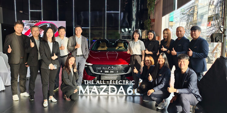 กระแสตอบรับรถไฟฟ้า Mazda6e ลูกค้าหลั่งไหลร่วมงานสุดคึกคัก โรดโชว์ 8 จังหวัด เก็บยอดจองเพิ่มอีกกว่า 1,000 คัน รวมทะลุ 4,000 คัน