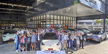 ธนบุรีนอยสเติน ฉลองส่งมอบ GEELY EX2 ครบ 2,000 คันแรก เร่งเครื่องเดินหน้าส่งมอบรถถึงลูกค้าต่อเนื่อง