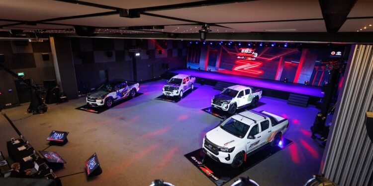 ประกาศผลรางวัลรอบชิงชนะเลิศ การประกวดแต่งรถกระบะไฮลักซ์ รีโว่ แซดอิดิชั่น ภายใต้กิจกรรม “อาชีวะ ท้าแต่งแซด กับ ไฮลักซ์ รีโว่ แซด อิดิชั่น ปี 3”