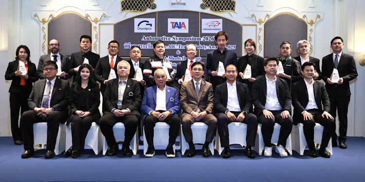 สมาคมอุตสาหกรรมยานยนต์ไทยคาดการณ์ตลาดยานยนต์ยังทรง พร้อมวอนรัฐออกมาตรการกระตุ้นต่อเนื่อง