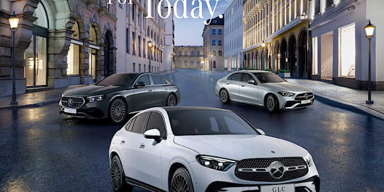 เมอร์เซเดส-เบนซ์ ต่อยอดกระแส The all-new electric CLA กับ Façade Lighting ใจกลางเมืองครั้งแรกของแบรนด์รถยนต์ในไทยกับปรากฏการณ์แสงสีสุดล้ำร่วมกับเซ็นทรัลชิดลม