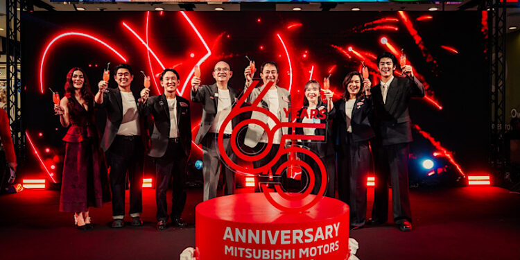 มิตซูบิชิ มอเตอร์ส ฉลอง 65 ปี ในประเทศไทย ประกาศทิศทางแบรนด์ใหม่ “Enjoy The Ride” พร้อมพา “มิตซูรุ” แบรนด์แอมบาสเดอร์ใหม่ ชวนคนไทยออกไปใช้ชีวิตให้ “จอยได้ทุกเส้นทาง”