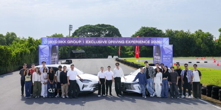 BYD BKK GROUP แสดงศักยภาพเครือข่าย “5 โชว์รูม 5 มุมเมือง” ปิดสนามแข่ง เปิดประสบการณ์ทดลองขับจริง ในงาน “BYD BKK DM-i DAY 2026” ตอกย้ำมาตรฐานบริการเดียวกัน “5 Showrooms, One Standard”