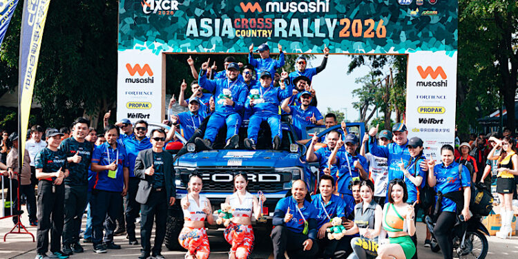 ฟอร์ดป้องกันแชมป์สำเร็จ ในการแข่งออฟโรดสุดโหด AXCR รุ่น T2A รถกระบะแร็พเตอร์ยืนโพเดียมทั้ง 2คัน ตอกย้ำความแกร่งตัวจริง