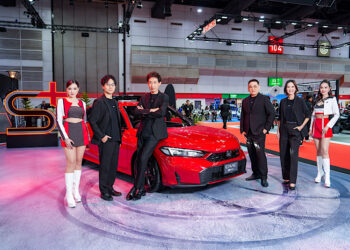 ฮอนด้า ยกทัพ e:HEV และ EV จัดเต็มในงาน BIG MOTOR SALE 2026 ตั้งแต่ 21 – 30 ส.ค. 2569 นำโดย Honda City ใหม่ และ Honda Civic e:HEV ใหม่ ที่มาพร้อม Honda S+ Shift พิเศษ! เปิดให้สัมผัสและทดลองขับ Honda Super-ONE รถ EV น้องใหม่สุดจี๊ด เฉพาะในงาน พร้อมข้อเสนอสุดคุ้ม “Honda THE GRAND QUAKE DEAL โปรสนั่น ดีลสะเทือน”