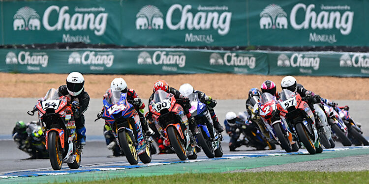NEXZTER BRIC Superbike สนาม 3 จัดหนัก “Endurance 2 ชั่วโมง” ก่อนเกมล่าแชมป์เข้มข้น 16-18 ต.ค.นี้