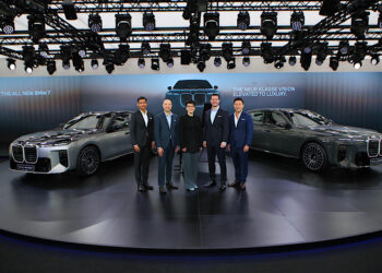 บีเอ็มดับเบิลยู ประเทศไทย จัดนิทรรศการ “Driven by Dedication” ผสานศิลปะเข้ากับความหรูหราแห่งอนาคต ในบีเอ็มดับเบิลยู ซีรีส์ 7 ใหม่